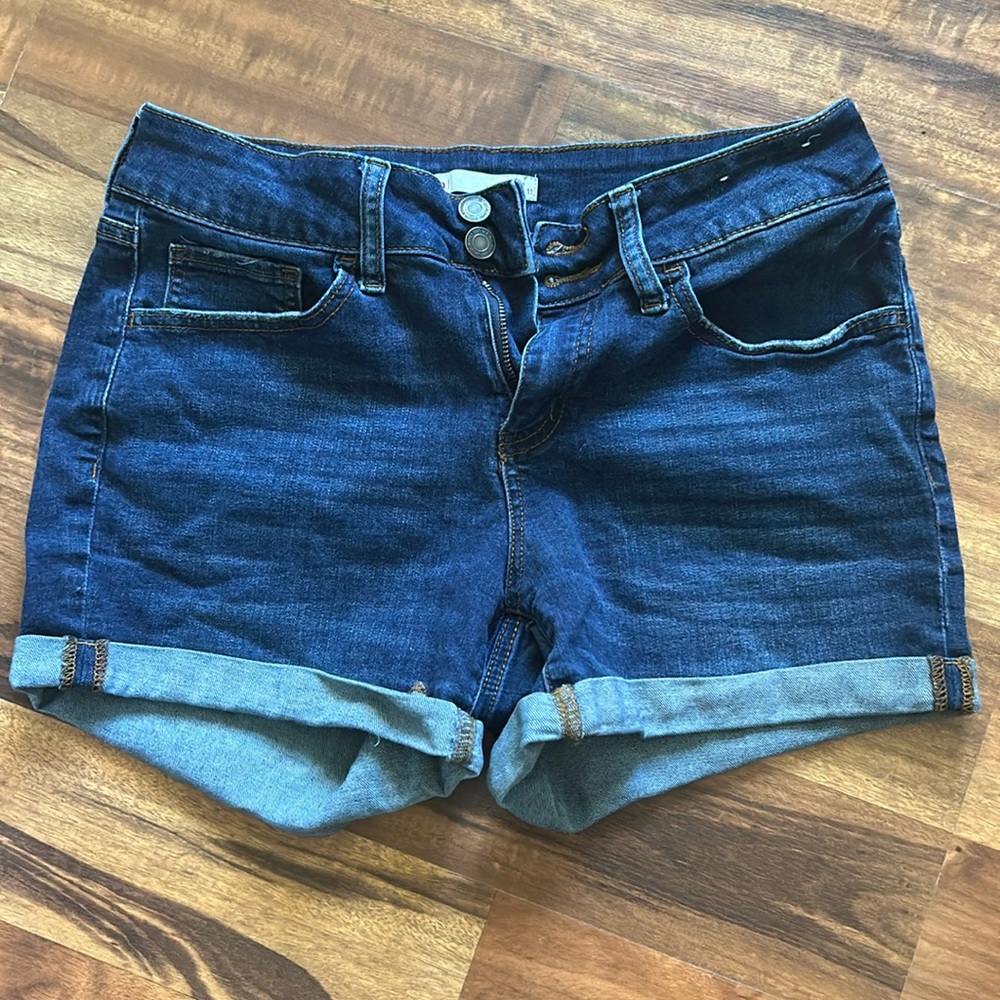 SO Favorite Midi Low-rise shorts
